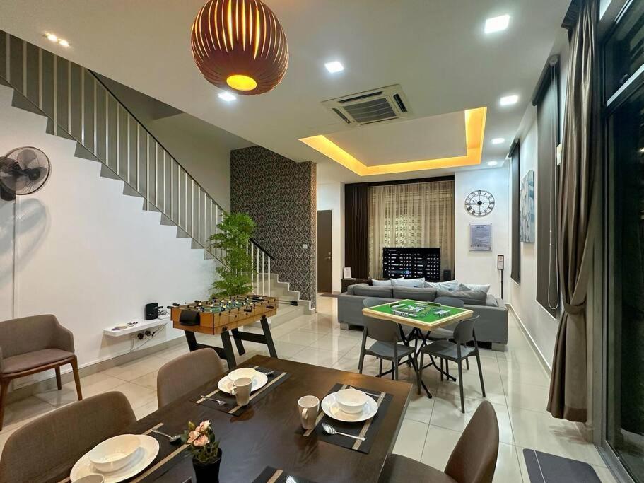 Private Pool Modern Mount Austin Jb Rumah percutian Johor Bahru